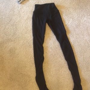 Alo black goddess leggings